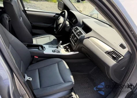 2013 BMW X3 xDrive28I z USA, uszkodzony, nr VIN 5UXWX9C5XD0D02873